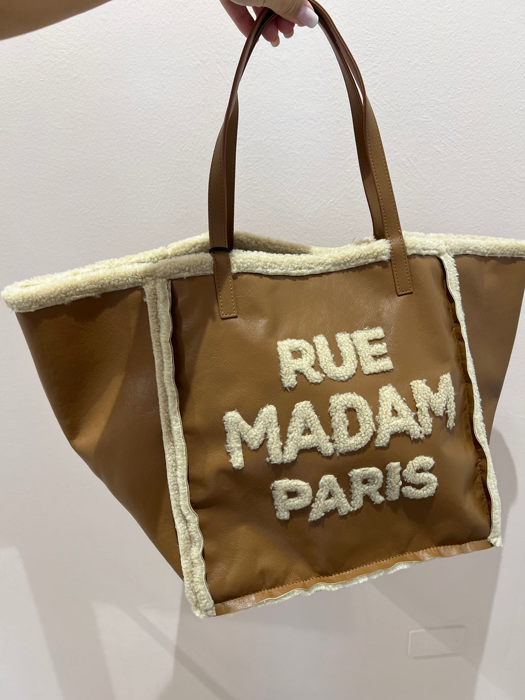 RUE MADAM PARIS